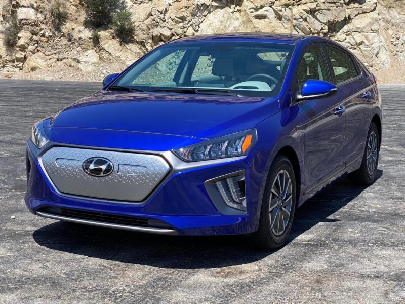 2020 Hyundai Ioniq Electric review: A little EV that offers a lot for your  money - CNET