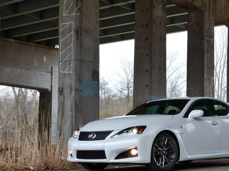 2011 Lexus IS F Road Test: From Subpar to Front-Runner
