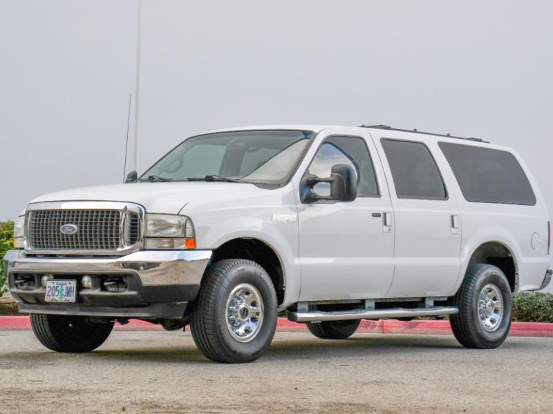 2002 Ford Excursion Limited 7.3L Power Stroke 4×4 for sale on BaT Auctions  - sold for $35,100 on January 21, 2022 (Lot #63,965) | Bring a Trailer