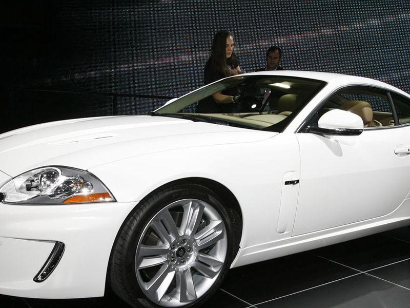 2010 Jaguar XK / XKR Coupe and Convertible