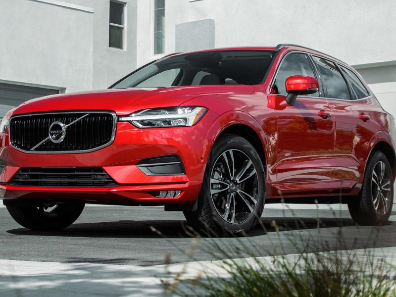 Is the Volvo XC60 a Better Commuter or Road Trip SUV?