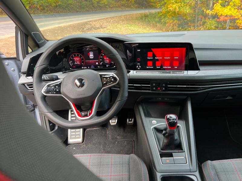2022 Volkswagen Golf GTI Interior Dimensions: Seating, Cargo Space & Trunk  Size - Photos | CarBuzz