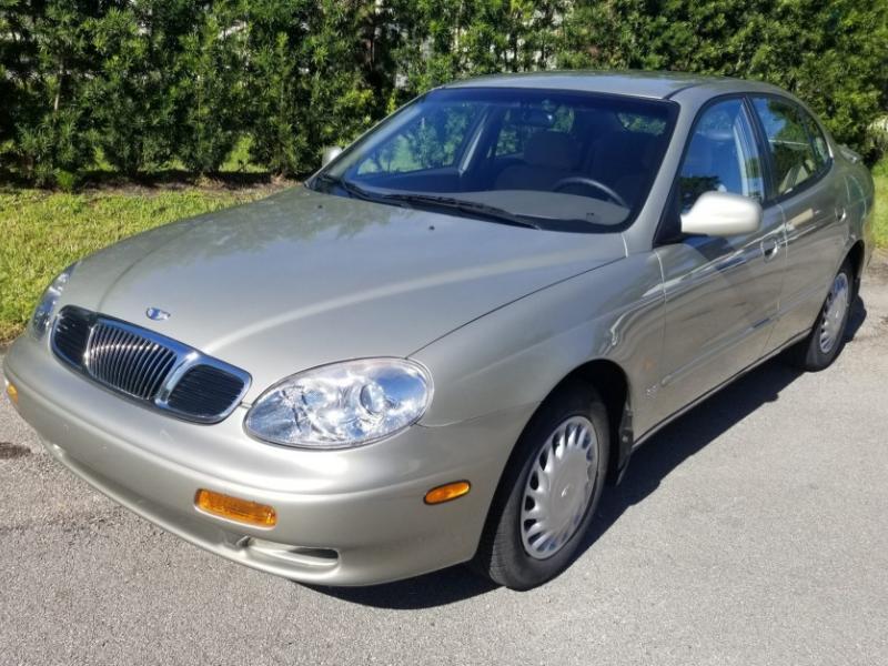 No Reserve: 47-Mile 2002 Daewoo Leganza SE for sale on BaT Auctions - sold  for $7,000 on May 2, 2021 (Lot #47,228) | Bring a Trailer