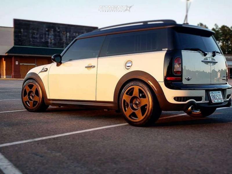 2009 Mini Cooper S Clubman with 17x8 Fifteen52 Tarmac and Nitto 225x40 on  Lowering Springs | 805638 | Fitment Industries