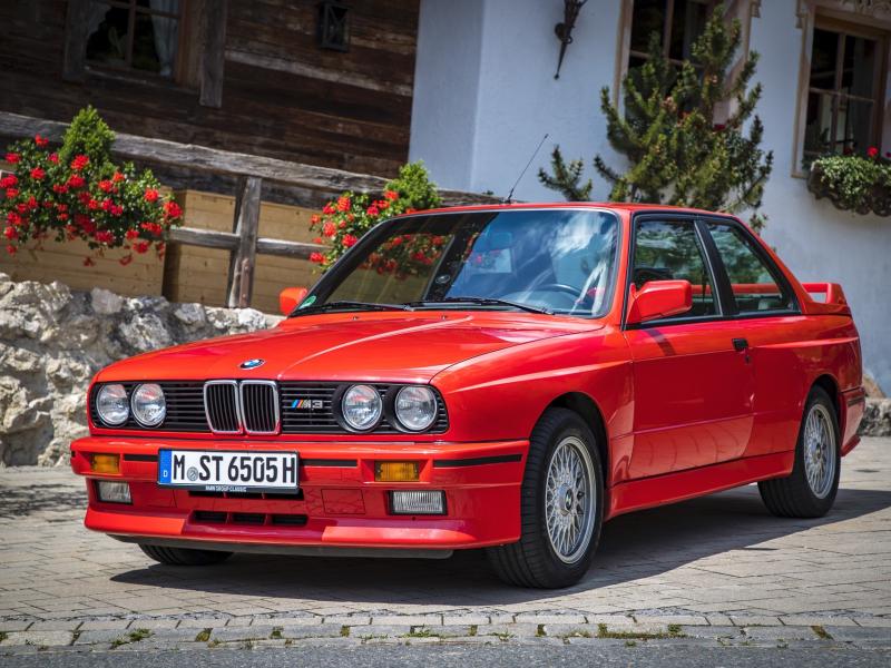 The BMW 325i is the E30 3 Series to get, per Car and Driver