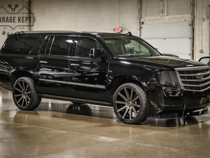 900-HP 2015 Caddy Escalade ESV Premium Does Not Look Fearful of an  Armageddon - autoevolution