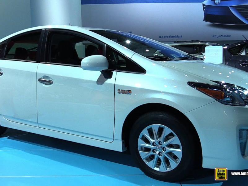 2015 Toyota Prius Plug-in Hybrid - Exterior and Interior Walkaround - 2015  Detroit Auto Show - YouTube