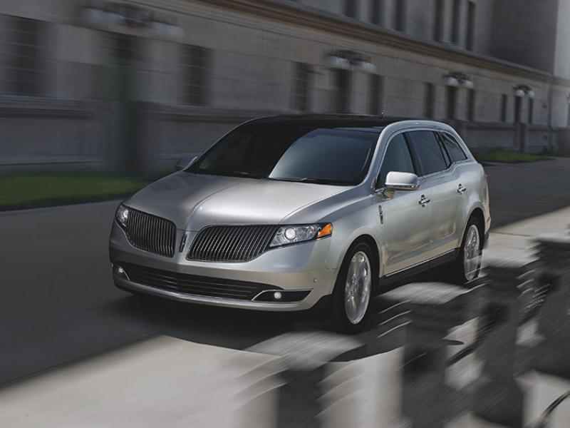 2014 Lincoln MKT Accessories | Official Site