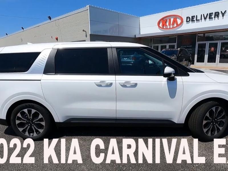 2022 KIA CARNIVAL EX Equipment and Review - YouTube