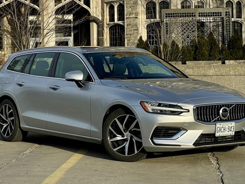 2020 Volvo V60 Recharge Review: Achingly Handsome and Refreshingly Relaxed