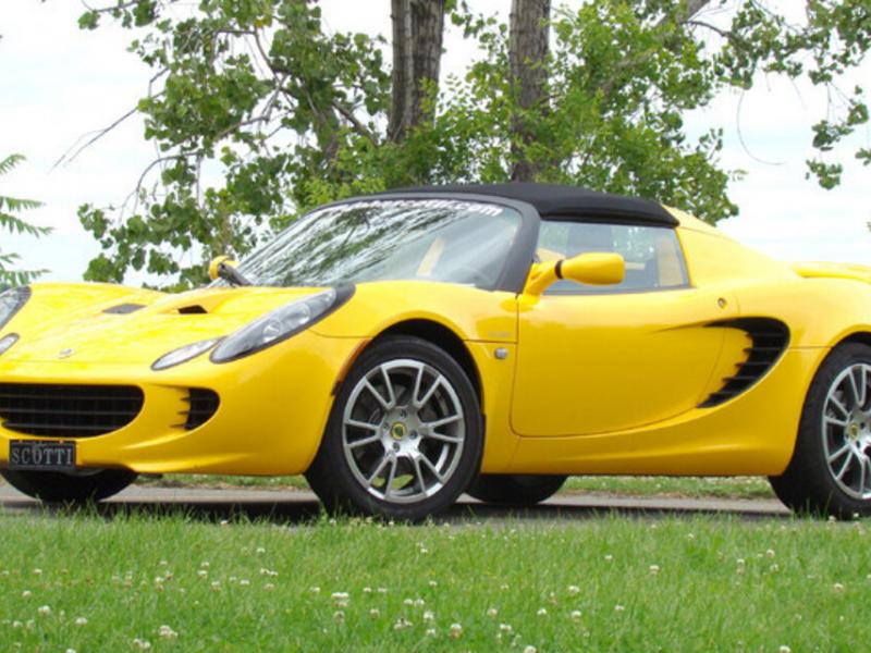 2009 Lotus Elise: Radical and expensive... - The Car Guide